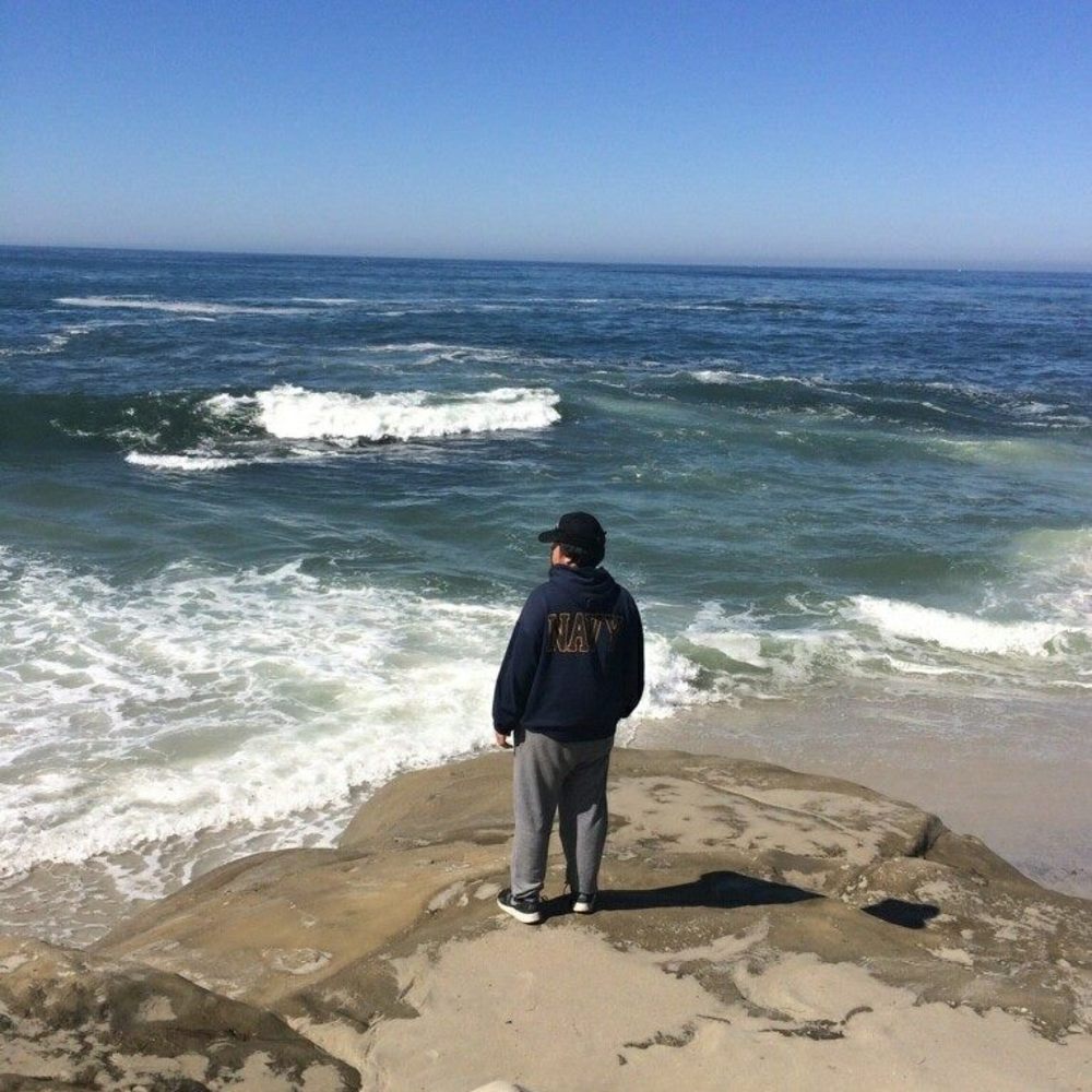 Meet your Posher, Carlos tuxx